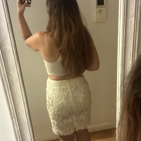Caché Vintage mini pencil skirt white floral lace with cream lining - L/ US10 - Picture 5 of 8